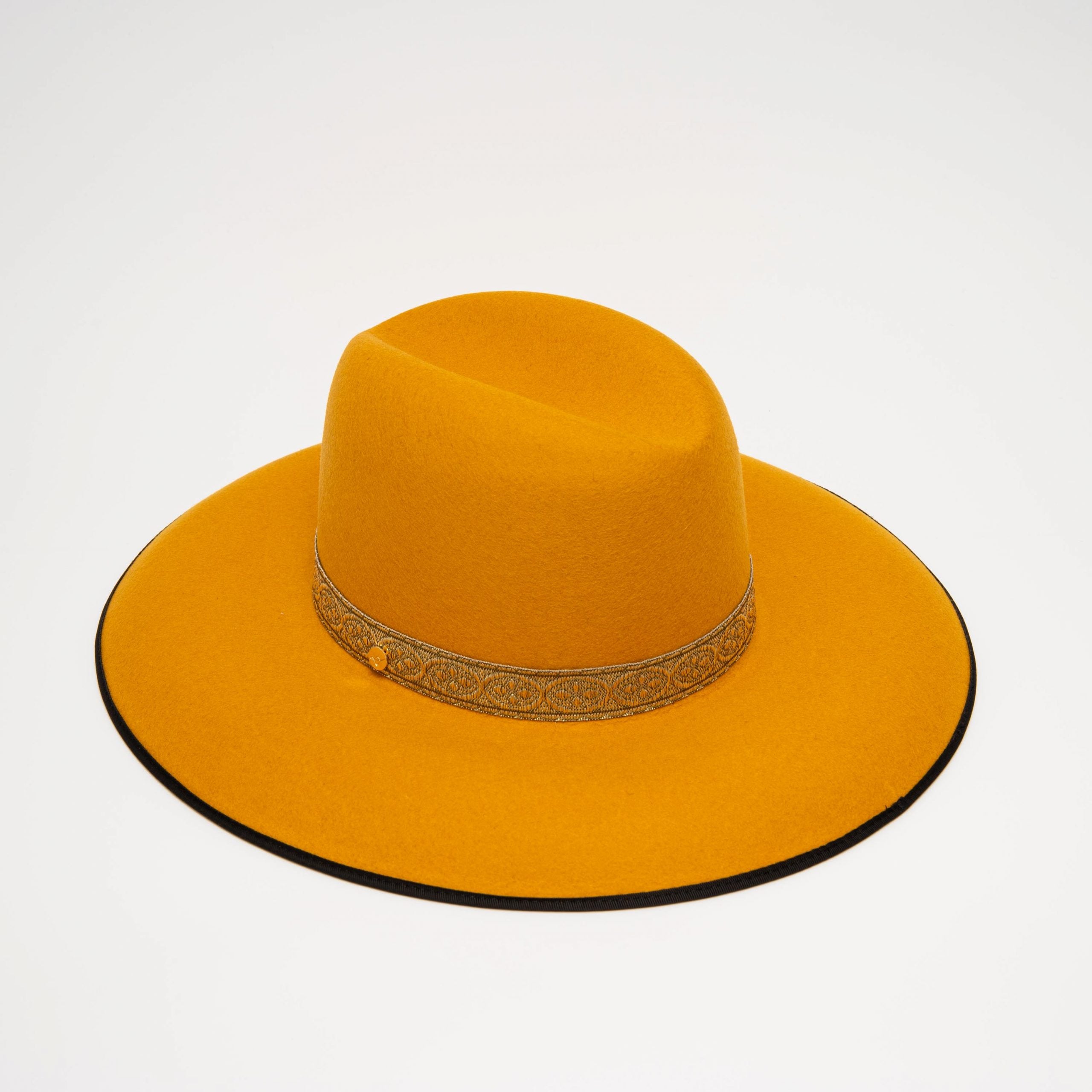 Chapeau Firenze moutard avec ruban interchangeable doré